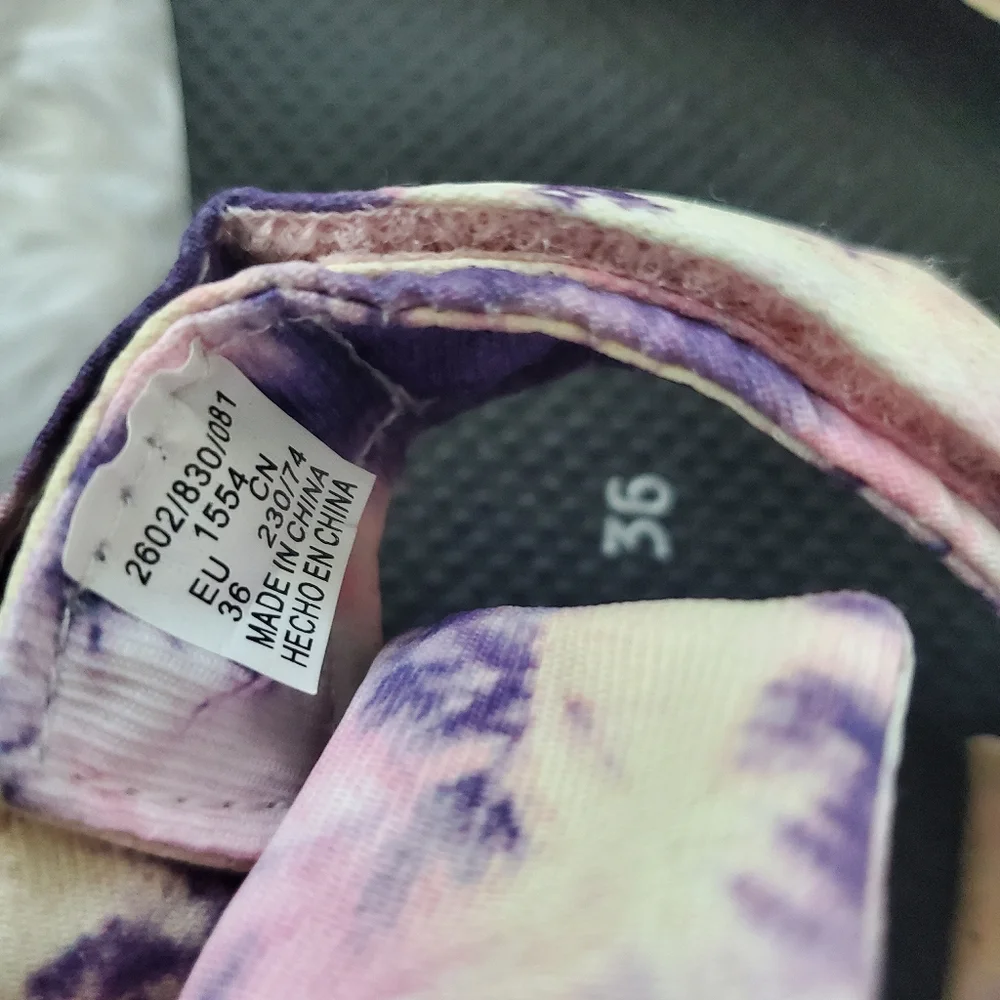 ZARA Tie Dye Sandals - Picture 3 of 3